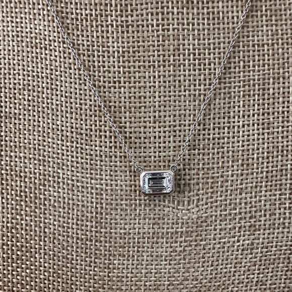 ♦️Emerald Cut CZ 925 Silver Necklace - Picture 3 of 5